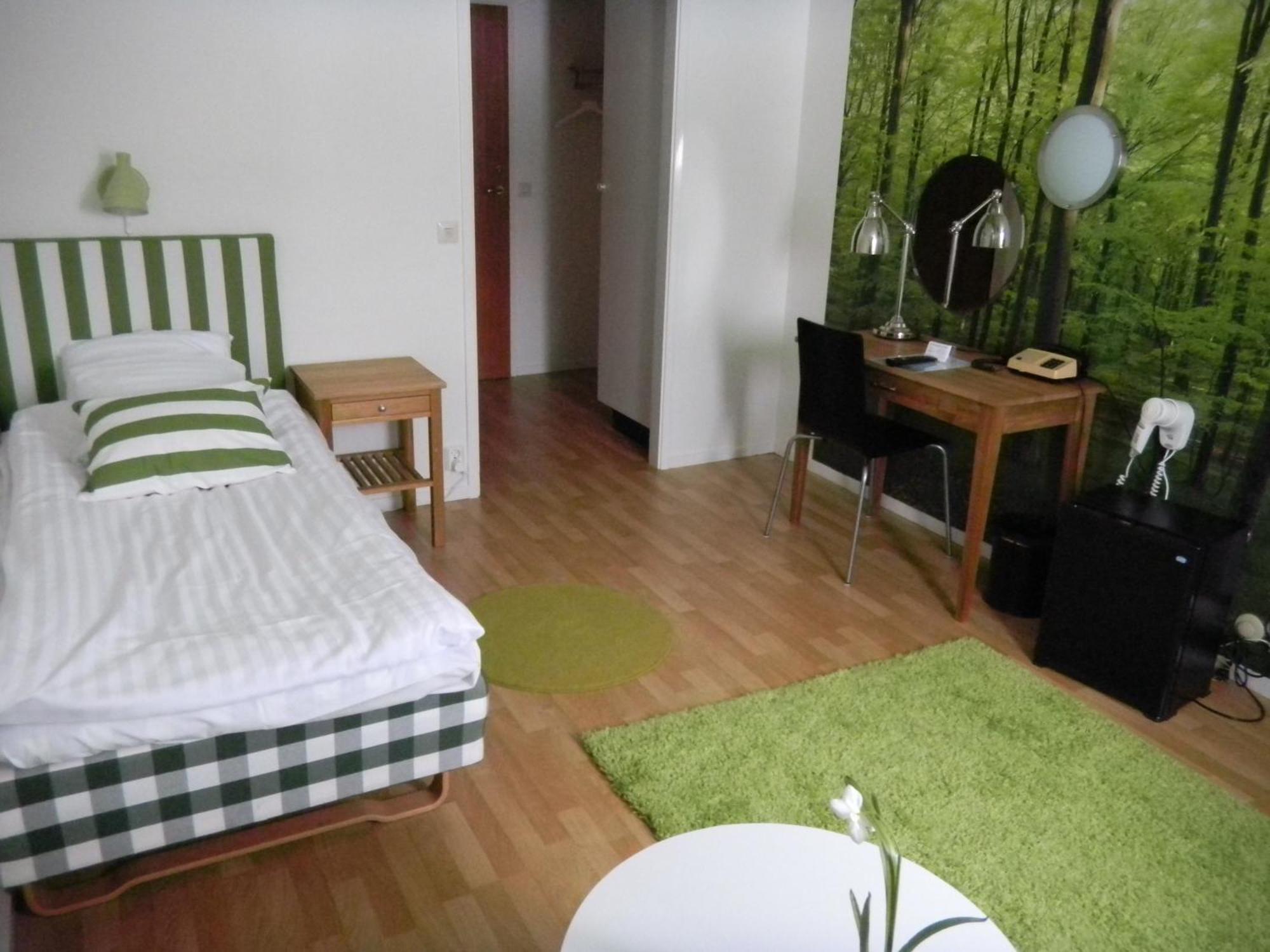 Lages Motel Boras Exterior photo